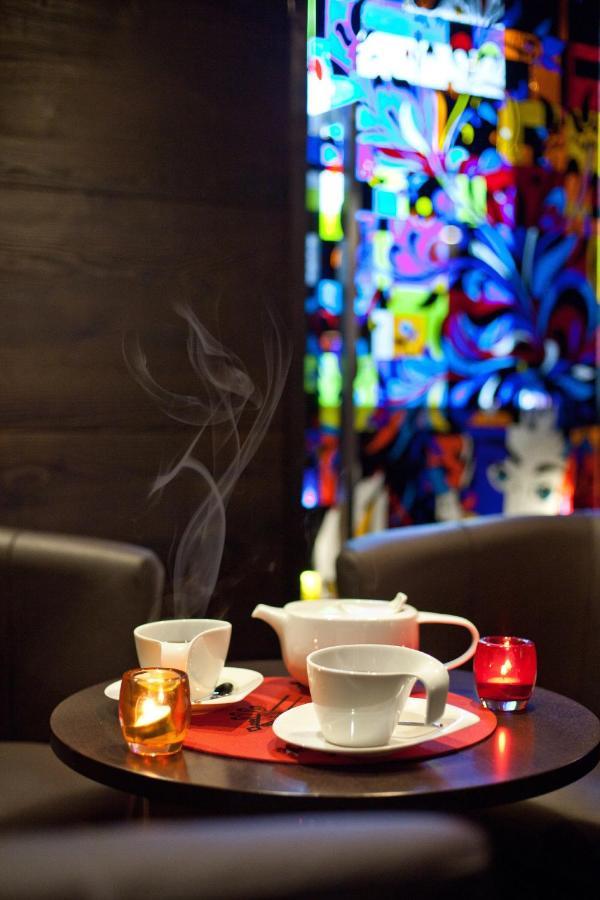 Hotel Zawrat - Blisko Natury เบียลกาตัทร์ชันสกา ภายนอก รูปภาพ